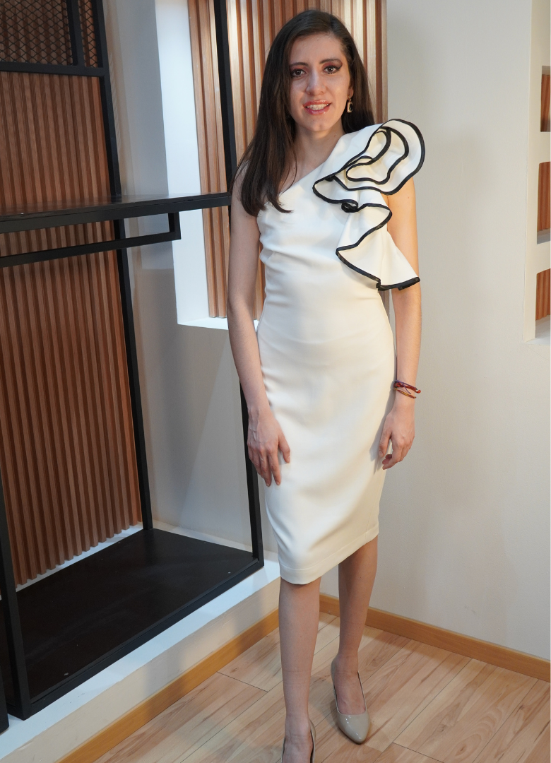 Vestido un hombro flor