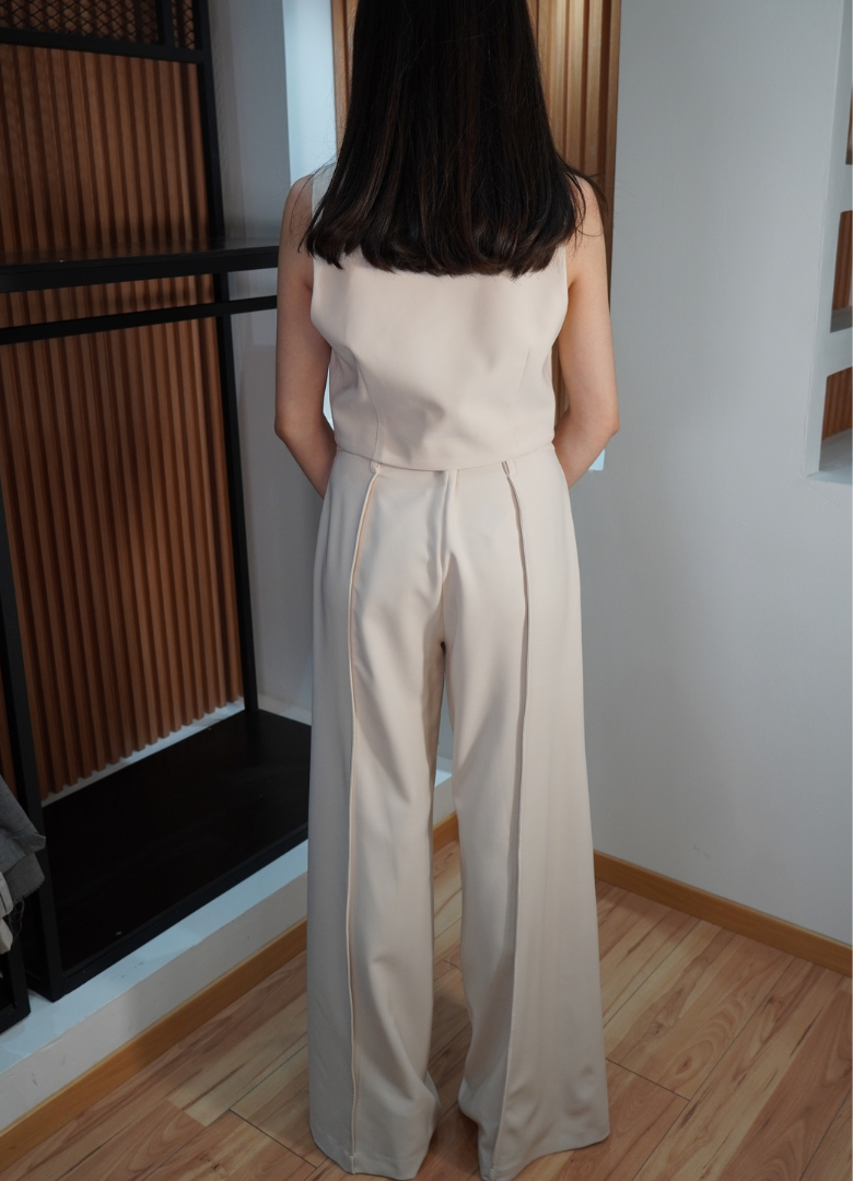 Set top y pantalón beige