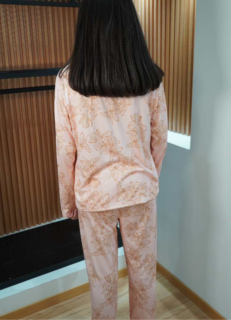 Pijama print rosa floral.