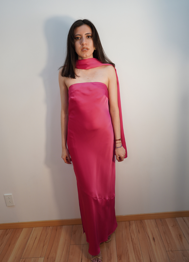 Vestido straple fucsia