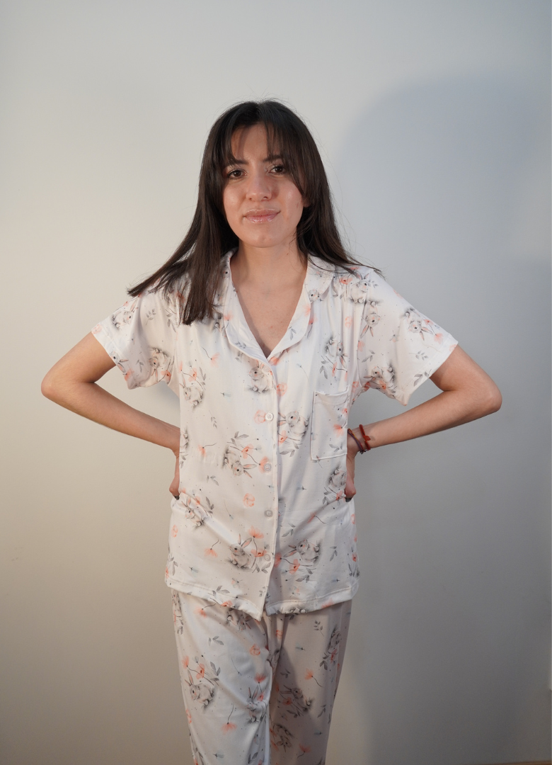 Pijama print conejitos