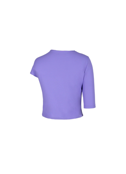 Blusa lila con cadena