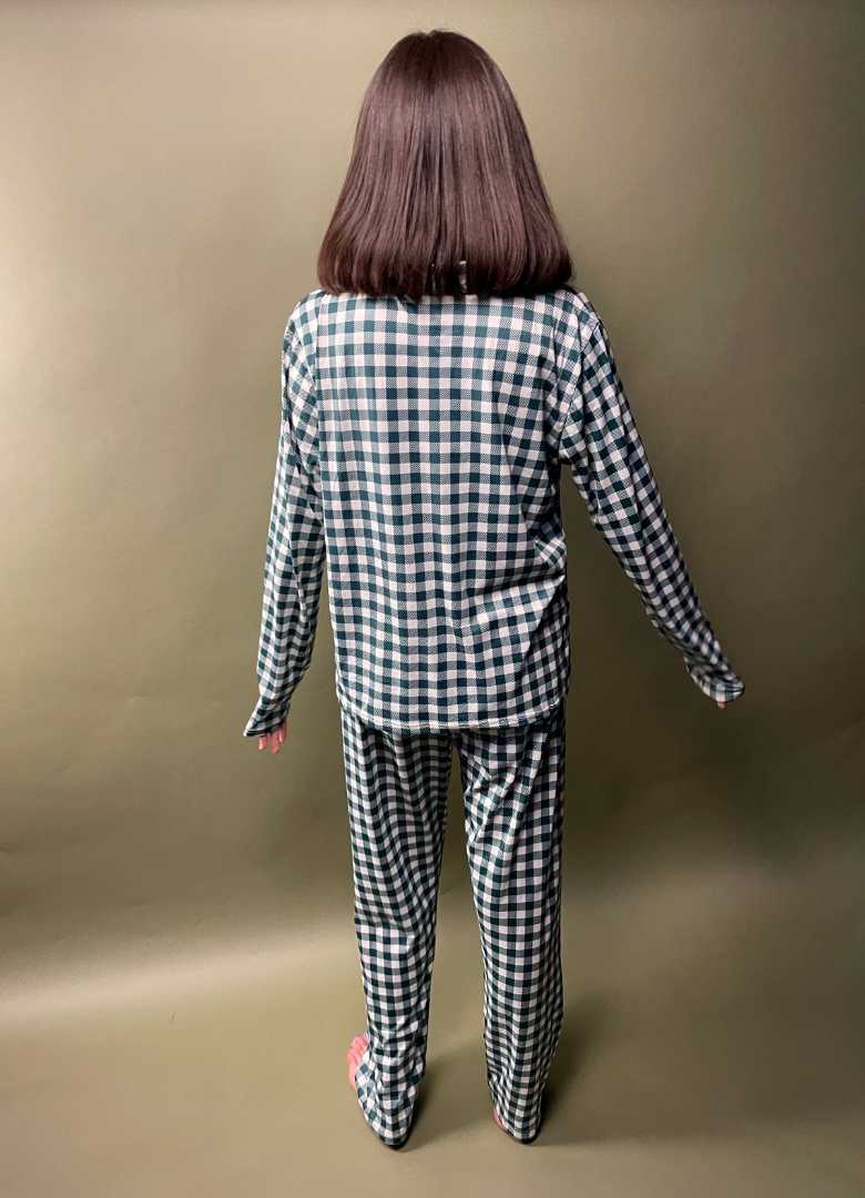 Checkered printed Christmas pajamas