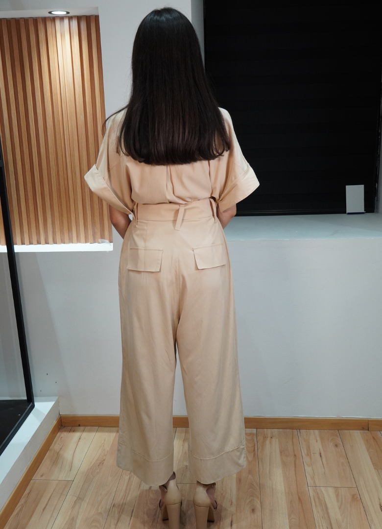 Jumpsuit basic beige