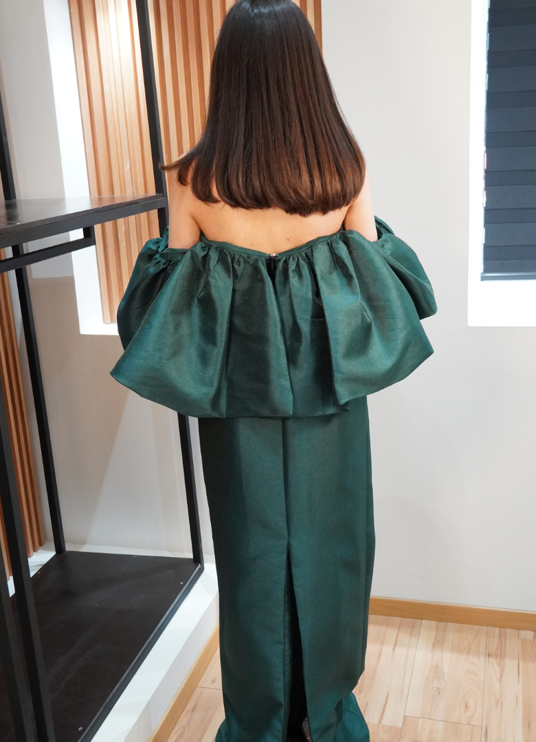 Vestido mangas esmeralda