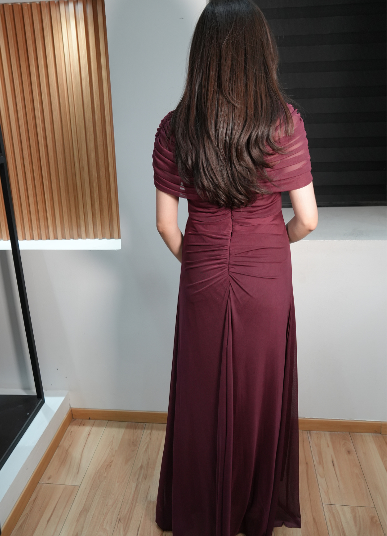 Vestido mesh vino