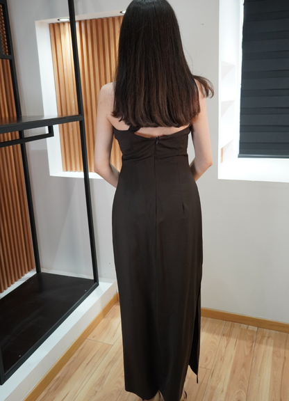 Vestido café halter