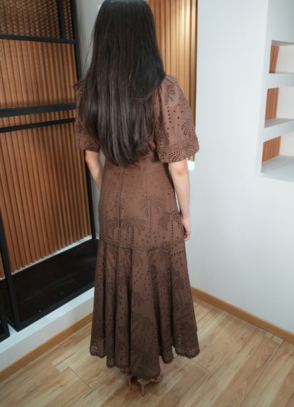 Vestido crochet café