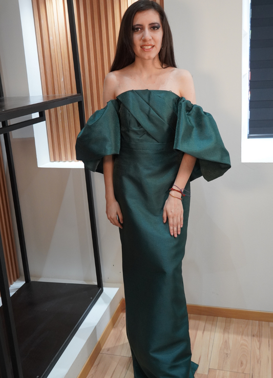 Vestido mangas esmeralda