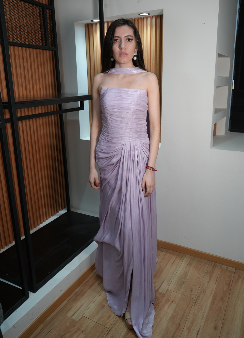 Vestido satinado lila
