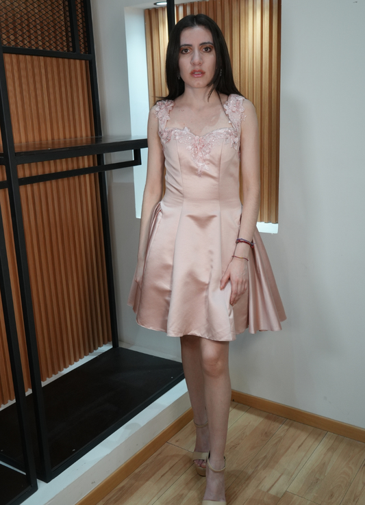 Vestido rosa pastel mini