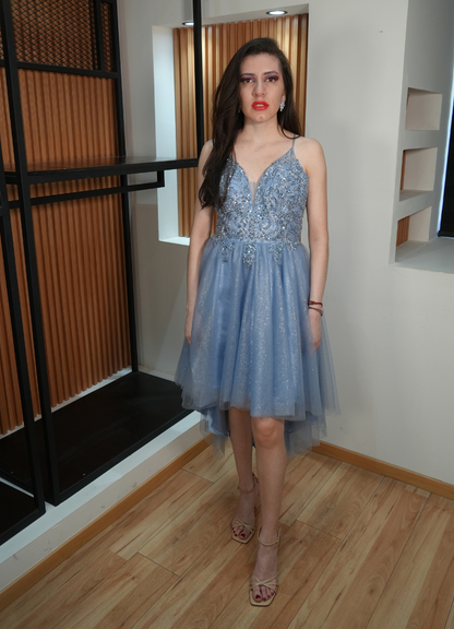 Vestido corte asimétrico azul