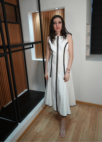 Vestido blanco detalle encaje
